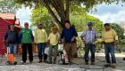 Seu Zé e sua equipe com muita alegria na limpeza das vias publicas e da praça mais famosa do MS. 