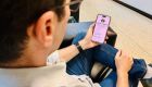 Com linguagem simples e atendimento pelo WhatsApp, Glória aproxima o Detran-MS da população