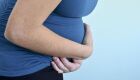Gestante recusa proposta de aborto e leva tapa na cara de marido 