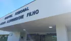 Mulher e crian&ccedil;a de 1 ano ficam feridos durante queda de motocicleta
