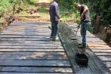 Prefeitura de Bonito realiza reforma da ponte na Fazenda Paraíso