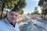 Prefeito acompanha manutenção em via central de Bonito e reforça compromisso com infraestrutura