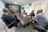Prefeito Josmail recebe Conselho de Pastores e confirma apoio à Marcha para Jesus em Bonito