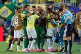 Em noite de Vini Jr e volta de Neymar, Brasil vence Esc&oacute;cia e avan&ccedil;a na lideran&ccedil;a