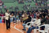 Prefeitura re&uacute;ne benefici&aacute;rios do Bolsa Fam&iacute;lia para orienta&ccedil;&otilde;es e vacina&ccedil;&atilde;o