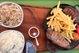 Bife Chorizo Angus proporciona experi&ecirc;ncia gastron&ocirc;mica no Eco Park Porto da Ilha