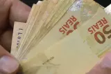 Prefeitura paga sal&aacute;rio de servidores municipais nesta sexta-feira