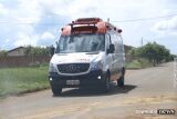 Motorista morre ap&oacute;s carro invadir pista contr&aacute;ria e bater em caminh&atilde;o 