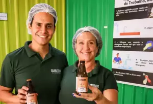 Da guavira ao butiá: casal transforma frutos do Cerrado em kombucha com identidade sul-matogrossense