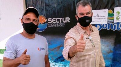 Marcos Gomidez, representante dos motoristas, foi pessoalmente pedir o benefício ao secretário Augusto