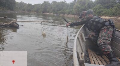 PMA apreendem petrechos ilegais e acompanham pescador soltar peixe acima da medida no rio Miranda