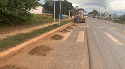 BONITO: Obras está realizando a limpeza das ruas e pintura dos meios-fios e faixas de pedestres