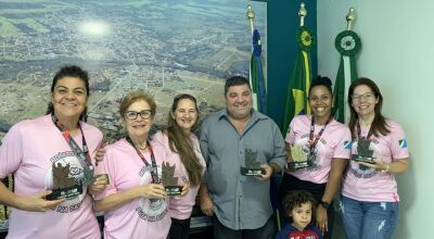 Prefeito recebe grupo de ciclismo Faca na Caveira em Bonito