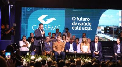 Em Dourados, governador Eduardo Riedel participa da entrega do novo hospital da Cassems