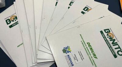 A Prefeitura de Bonito arcou com todos os custos da regularização dos imóveis e nos últimos três anos já entregou mais de 300 títulos imobiliários