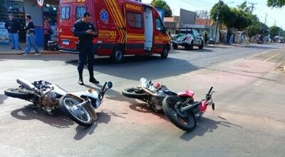 Homem fratura clav&iacute;cula em batida com motocicletas em MS