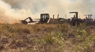 Incêndio que teve início em caminhão atolado se alastra e mobiliza equipes no Pantanal