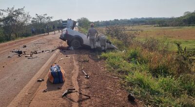 Motorista de picape morre em acidente com carreta em rodovia