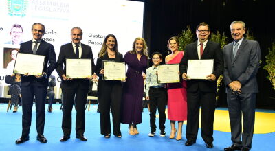 Paulo Corrêa homenageia personalidades que contribuem para o desenvolvimento de MS