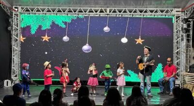 Terça-feira foi marcada por apresentações na Praça da Liberdade em Bonito