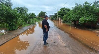 Prefeito de Bonito vistoria estragos causados pela chuva em Bonito