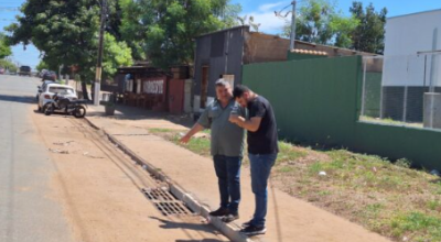 Prefeito vistoria locais de alagamento que irão receber obras de drenagem complementar