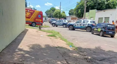 Homem morre na calçada depois de ser esfaqueado no pescoço em MS