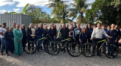 Prefeitura de Bonito entrega 60 bicicletas para agentes de sa&uacute;de