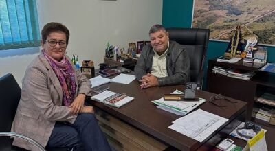 Prefeito recebe vereadora e conversa sobre investimentos em Bonito