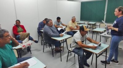 Programa que humaniza curso para condutores com CNH suspensa aprova 100% da primeira turma