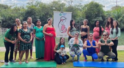 Gestantes vivenciam momento especial com yoga e ensaio fotográfico em Bonito