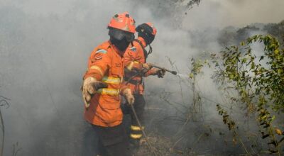 Incêndio destrói ambulância em Bonito