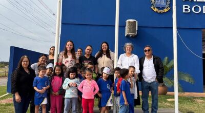 Prefeitura de Bodoquena realiza ato c&iacute;vico com crian&ccedil;as do CEIB em homenagem &agrave; Independ&ecirc;ncia  