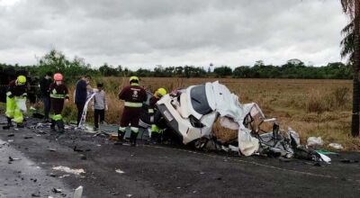 Identificada v&iacute;tima de batida com carreta que deixou carro partido ao meio em MS