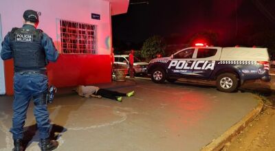 Homem &eacute; morto com facada no peito durante bebedeira em MS