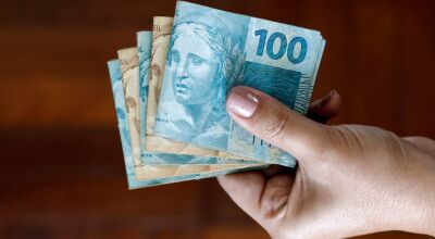 Prefeitura paga sal&aacute;rio de servidores municipais nesta quinta-feira