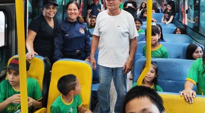 F&atilde; da Guarda Municipal, pequeno Edilei pede foto com equipe de seguran&ccedil;a de Bonito