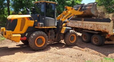 Bonito realiza limpeza, cascalhamento e patrolamento no Distrito &Aacute;guas do Miranda
