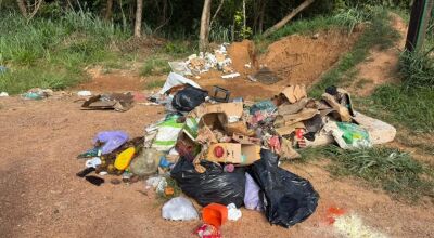 Prefeitura repudia e faz alerta sobre lixo jogado de forma irregular na regi&atilde;o de acesso ao Aterro 