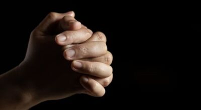 Suposto pastor que cobrava por 'curas milagrosas' &eacute; condenado por estelionato 