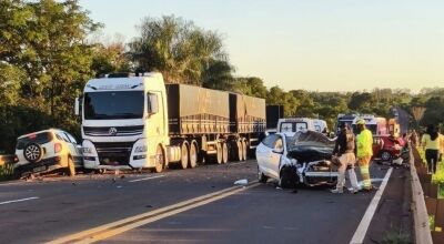 Mulher morre e 12 ficam feridos em grave acidente em MS