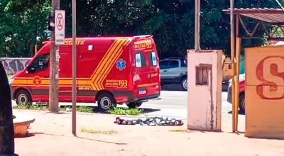 Corpo &eacute; encontrado em pra&ccedil;a de avenida em MS