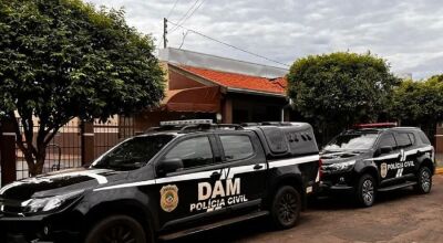 Pai e filho s&atilde;o presos por espancar mulher na frente de beb&ecirc; em MS