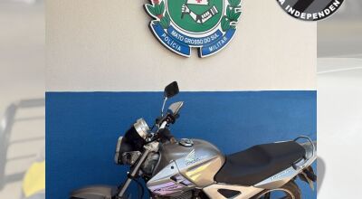 Homem &eacute; preso por fazer manobras com moto em Bonito