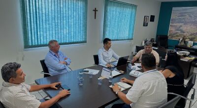 Josmail se re&uacute;ne com  representantes da Sanesul 