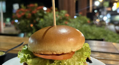 Exclusivo: Burger de Jacar&eacute; no Brasa Bonito