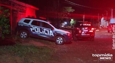 Ex-namorado mant&eacute;m mulher em c&aacute;rcere privado e se esconde embaixo da cama 