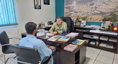 Prefeito se re&uacute;ne com Luiz Henrique Nascimento em Bonito