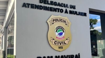 Adolescente pratica bullying contra colega e apanha da m&atilde;e  