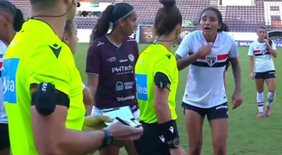 Zagueira do Sub-20 do S&atilde;o Paulo chora e passa mal ap&oacute;s acusar maqueiro de misoginia